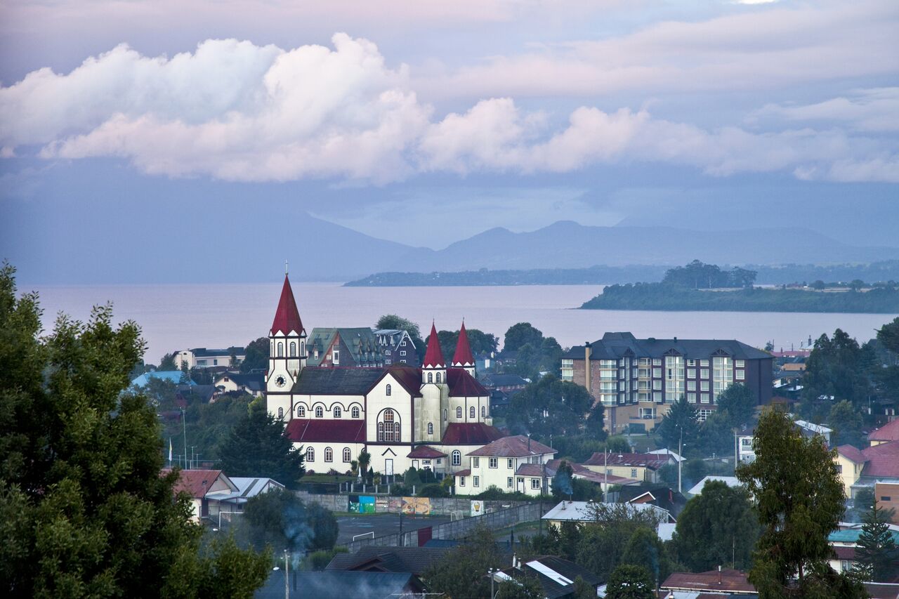 wp-content/uploads/itineraries/Chile/Lakes 1 Puerto Varas Chile.jpg